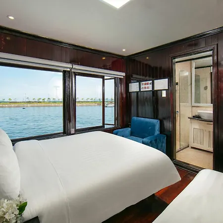 Halong Fantasea Cruise Hotel Ha Long Exterior photo