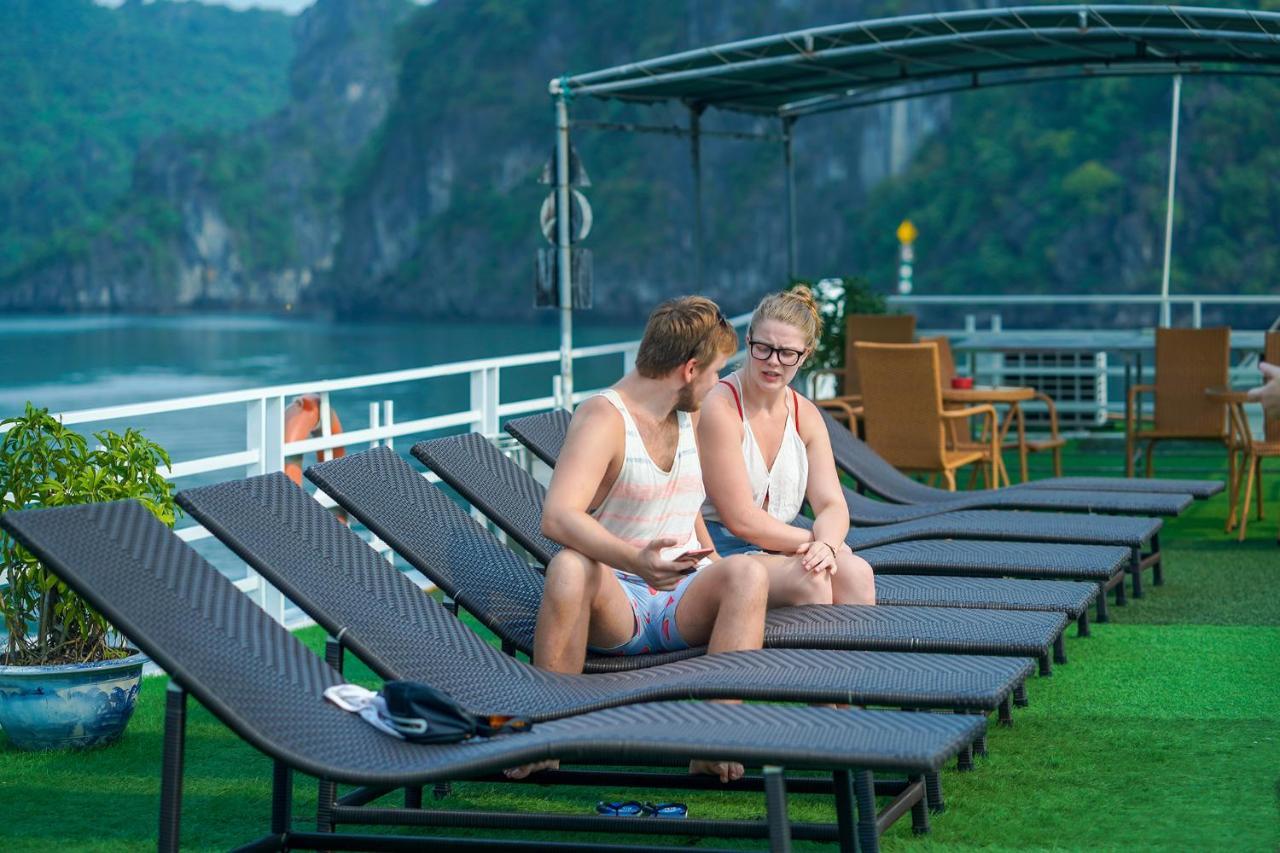 Halong Fantasea Cruise 2* Ha Long