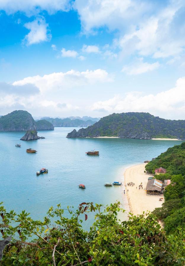  Halong Fantasea Cruise 2*