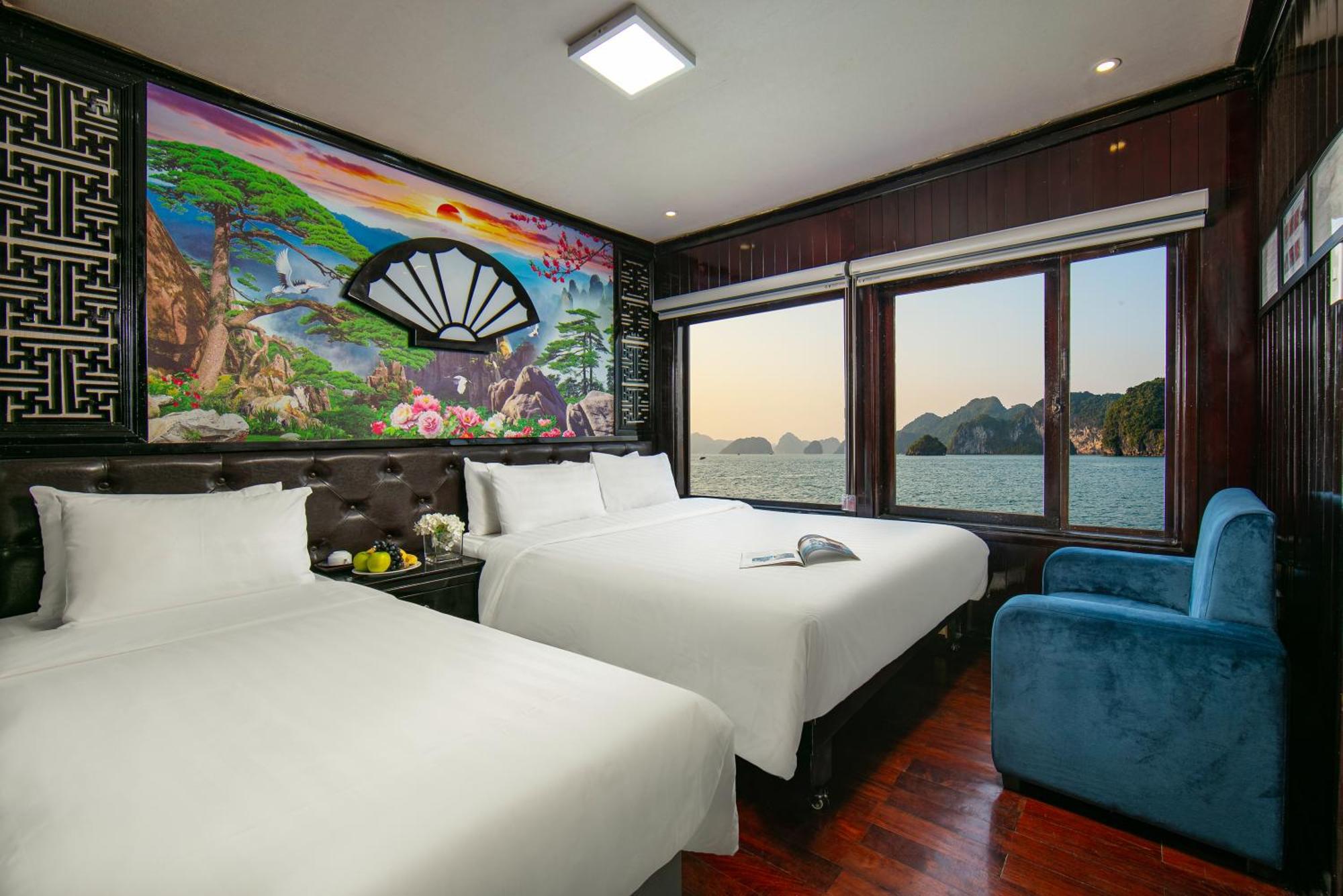 Halong Fantasea Cruise  Ha Long