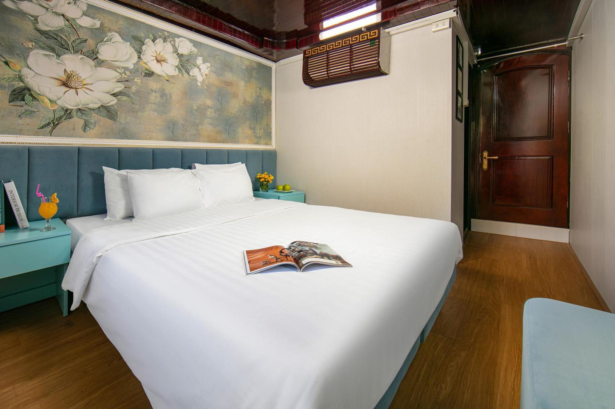  Halong Fantasea Cruise Ha Long