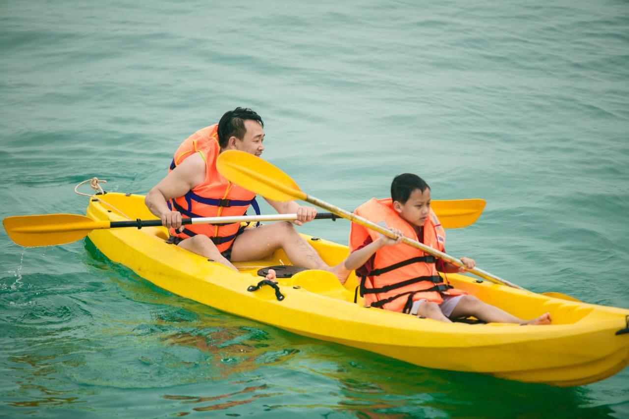 Halong Fantasea Cruise 2* Ha Long